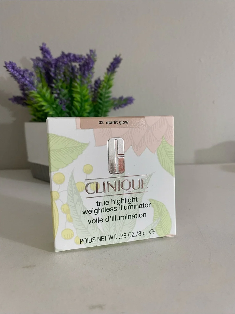 02 Starlit Glow, Clinique True Highlight Weightless Illuminator, Full Size, 8 g